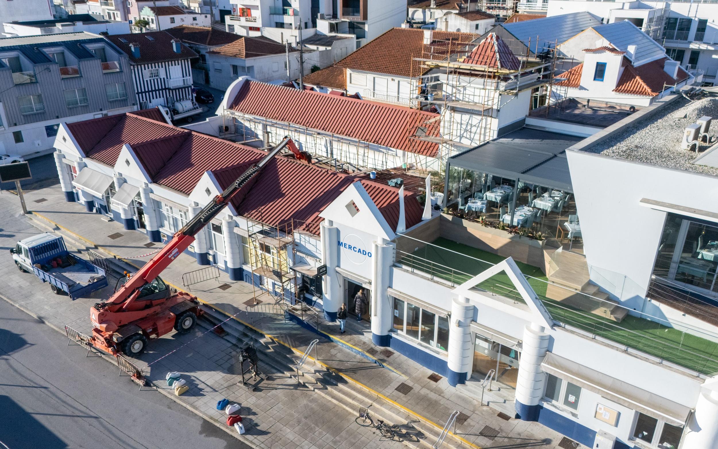 Cobertura do Mercado da Costa Nova - reabilitação